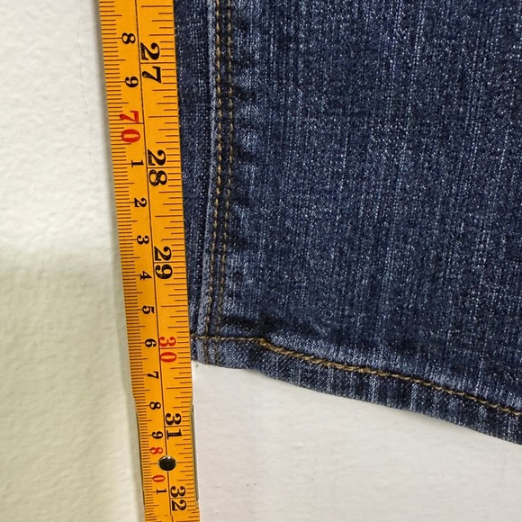 Levi's Women's 525 Perfect Waist Straight Leg‎ Jeans Blue Size 14 (34x30) - Picture 4 of 11